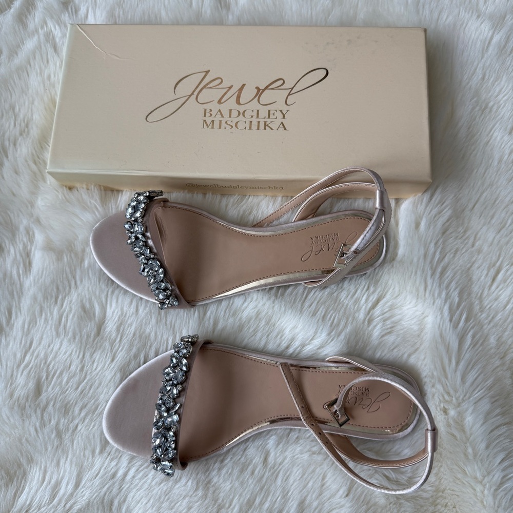 Jewel Badgley Mischka Ohara Minimalist Crystal Adorned Flats size 5.5 - Picture 5 of 5